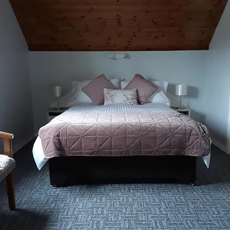 Guest house Greenmount 3*